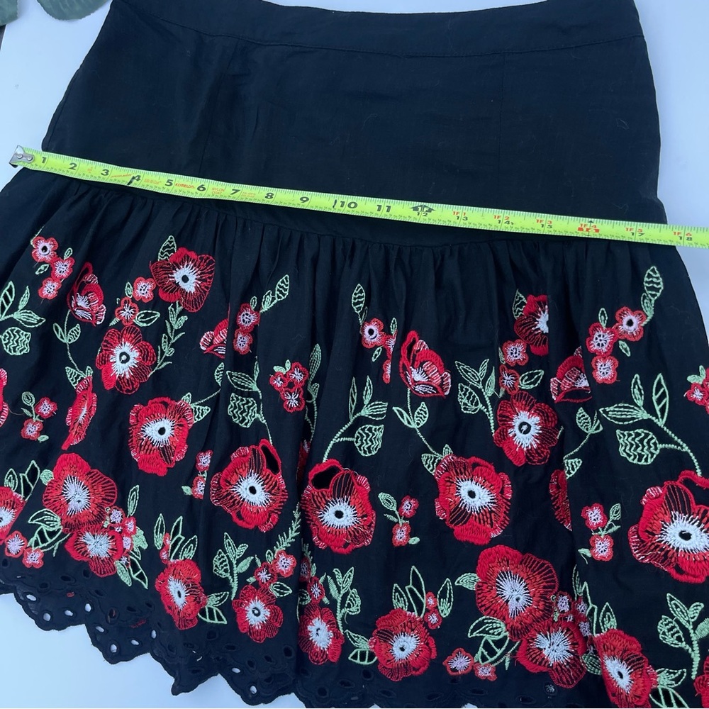 Anthropologie Women’s Size 6 Embroidered Skirt black Floral - Picture 4 of 6